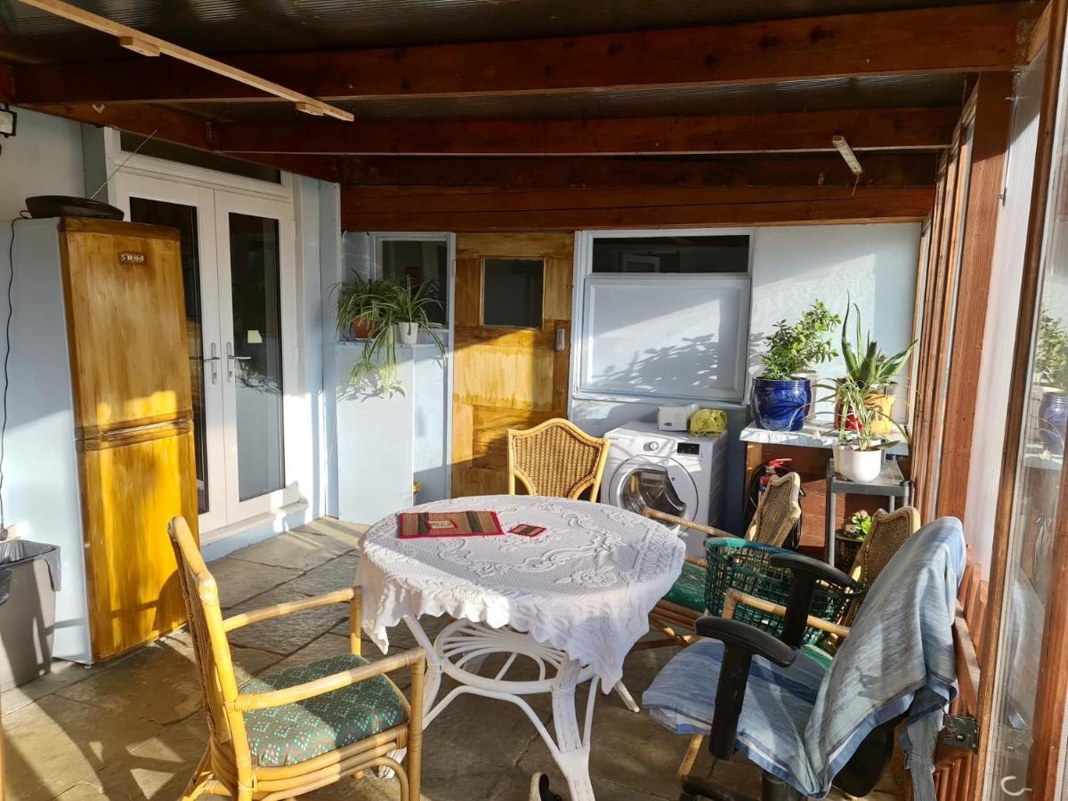 East Of Ipswich Bed & Breakfast Buitenkant foto